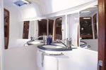 Bavaria 37 Cruiser head
