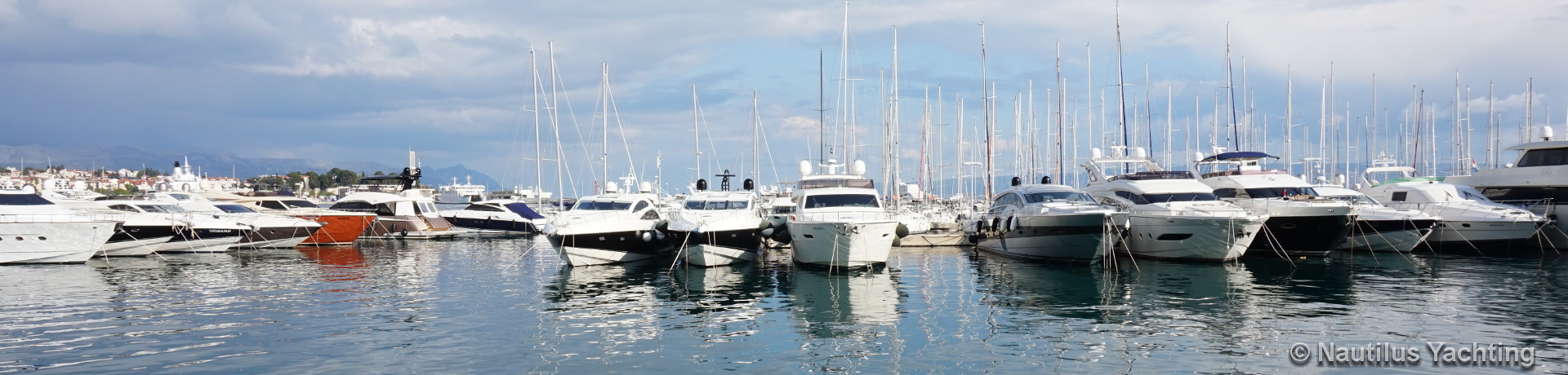 Yacht a motore - noleggio barche in Croazia