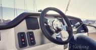Steering console - catamaran Bali 43