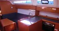 Bavaria Cruiser 37 - Galley - Cucina