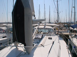 Bavaria 45 Cruiser - gumenjak na palubi