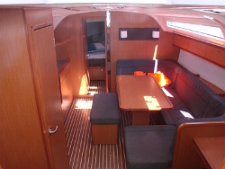 Bavaria 41 Cruiser Salon