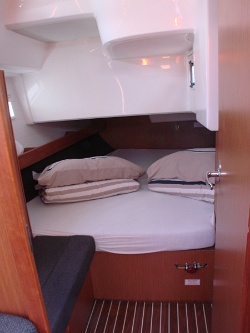 Bavaria 41 Cruiser Berth