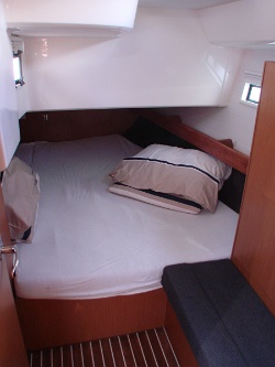 Bavaria 41C Cabin