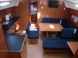 Bavaria 45 Cruiser Interiore