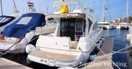 Barca nella base di charter