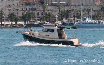 Top offer motor boat charter Croatia