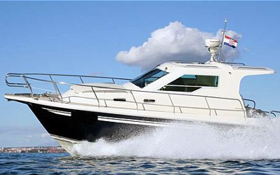 Boat charter Croatia - motor boat Vektor 950