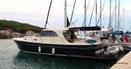Motor boat charter in Croatia - Adriana 44