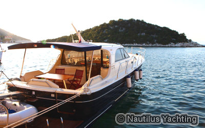Adriana 44 Noleggio in Dalmazia yacht a motore