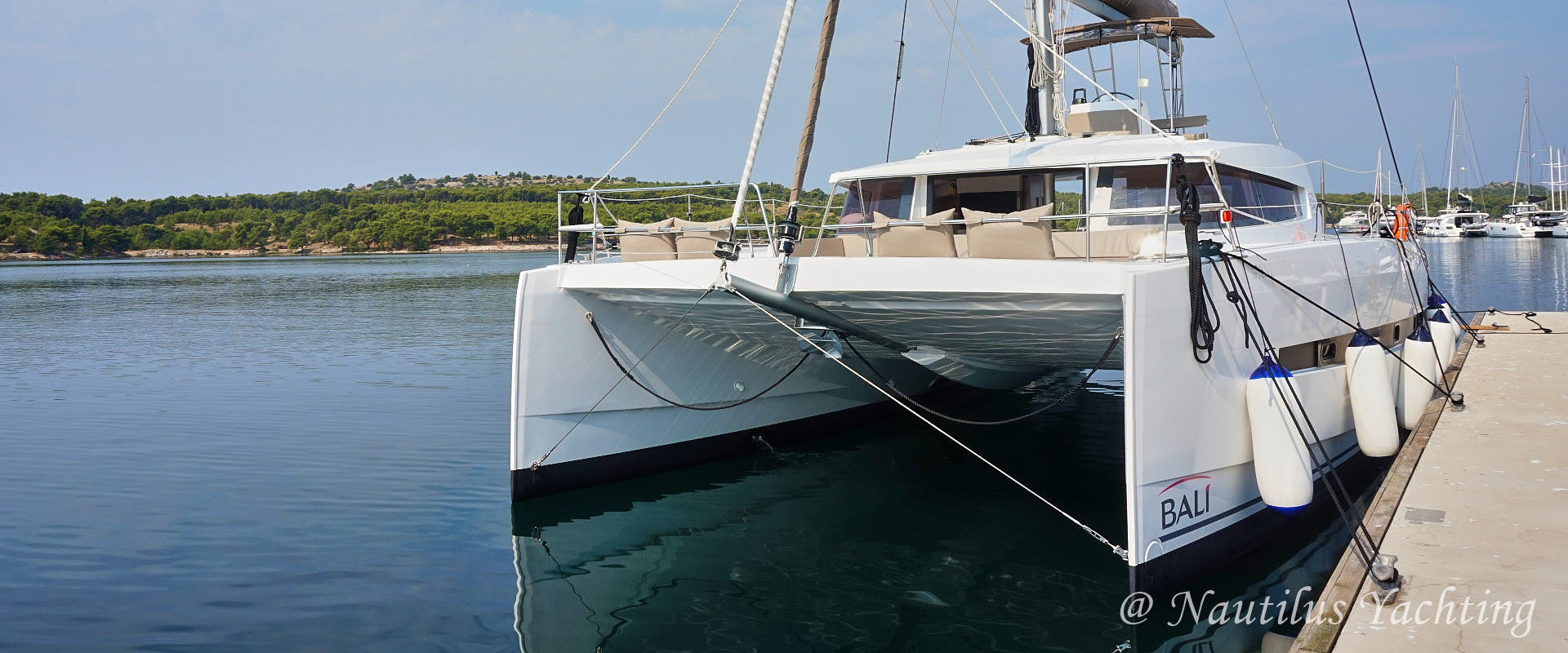 Katamaran Bali 4.5 - Bali Katamaran Charter