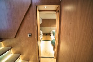 bali-58-fly-eingang-etagenbett-kabine-014