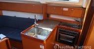 Cruiser 34 - Galley