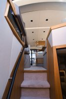 galeon-480-fly-entrance-to-cabins-006