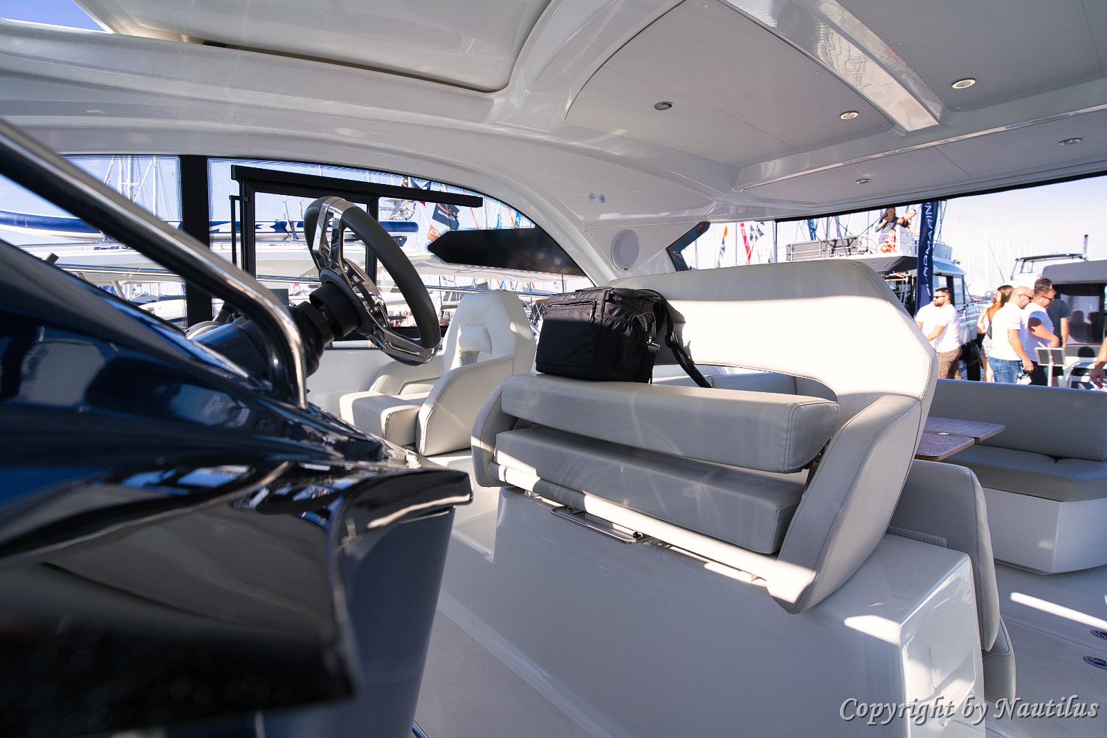 Helm Station Overview - GT 41 Modern and sporty dashboard on the Gran Turismo 41, designed for driving pleasure.