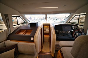 greenline-48-fly-salon-020