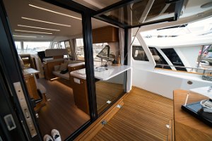 greenline-48-fly-cockpit-004