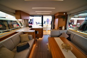 greenline-48-fly-salon-015