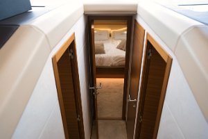 greenline-48-fly-salon-022