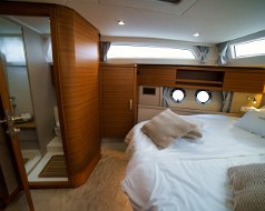 Greenline-48-Fly-Interno