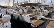 Charter sailing yacht Hanse 548