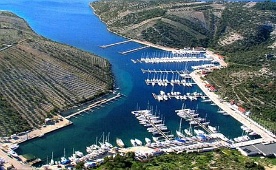 Yachts in marina Primosten