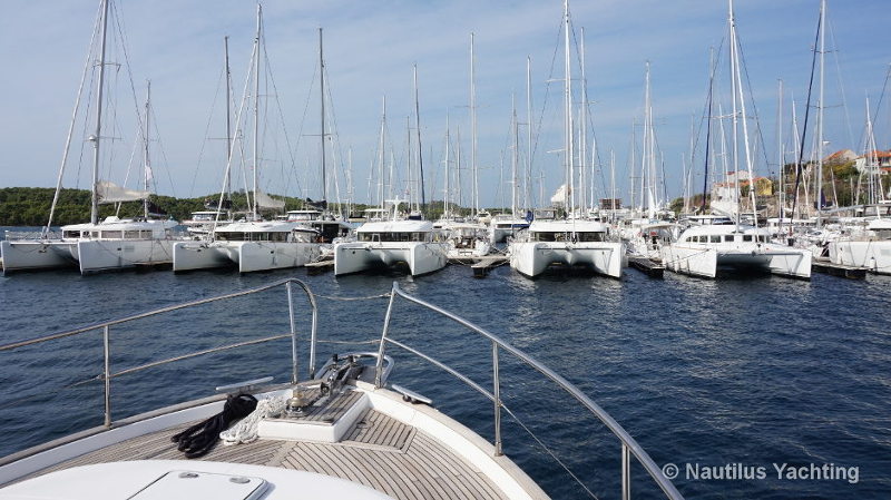 Mandalina Sibenik, charter baza