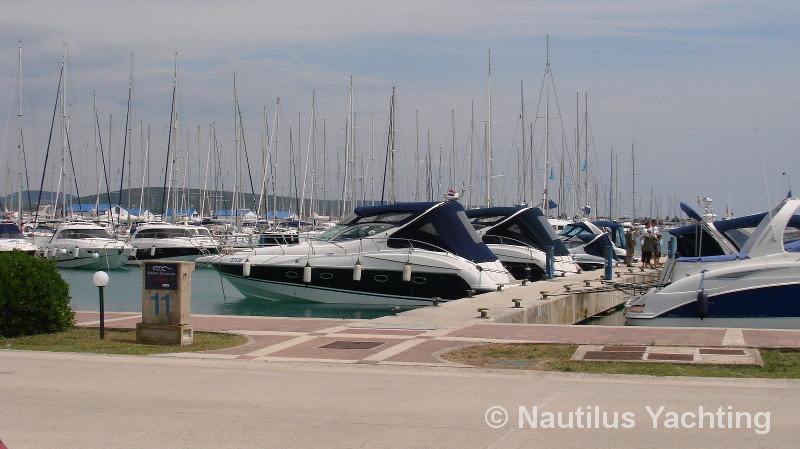 Najam brodova u Sukošanu, Zadar