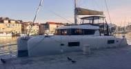 Catamarano Lagoon 42 in Trogir
