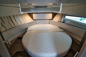 merry-fisher-1095-fly-serie2-interior-006