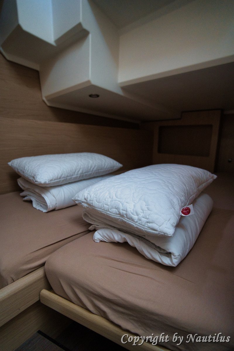 Soluzioni di stivaggio su Swift Trawler 41 Il design intelligente garantisce spazio sufficiente per i bagagli nelle cabine ospiti di 'Swift Home'.