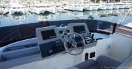 Swift Trawler 47 - flybridge steering